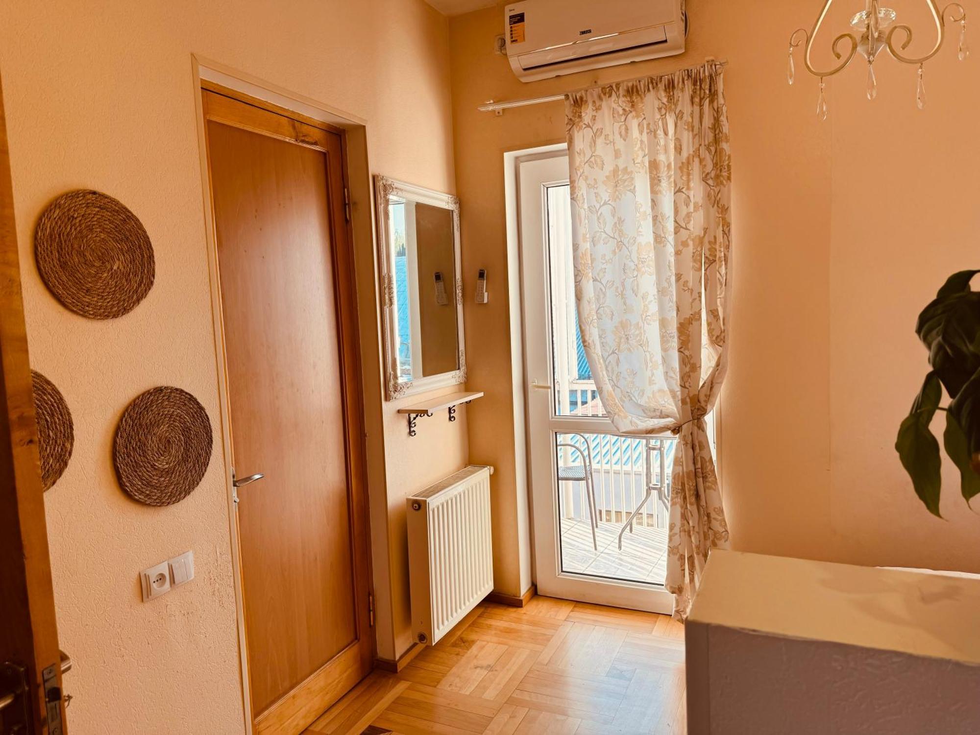 Sky Guest House Tbiliszi Kültér fotó