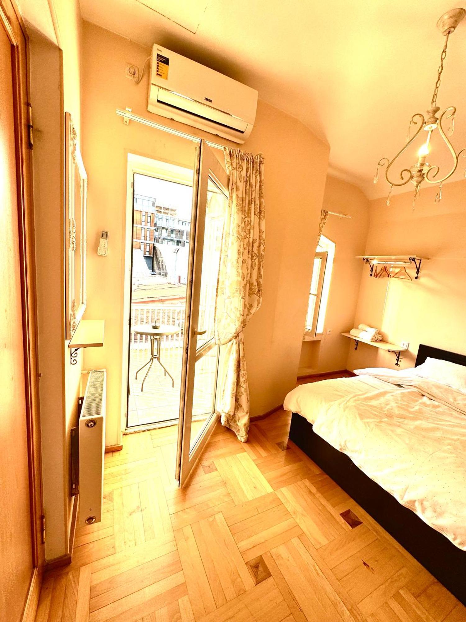 Sky Guest House Tbiliszi Kültér fotó